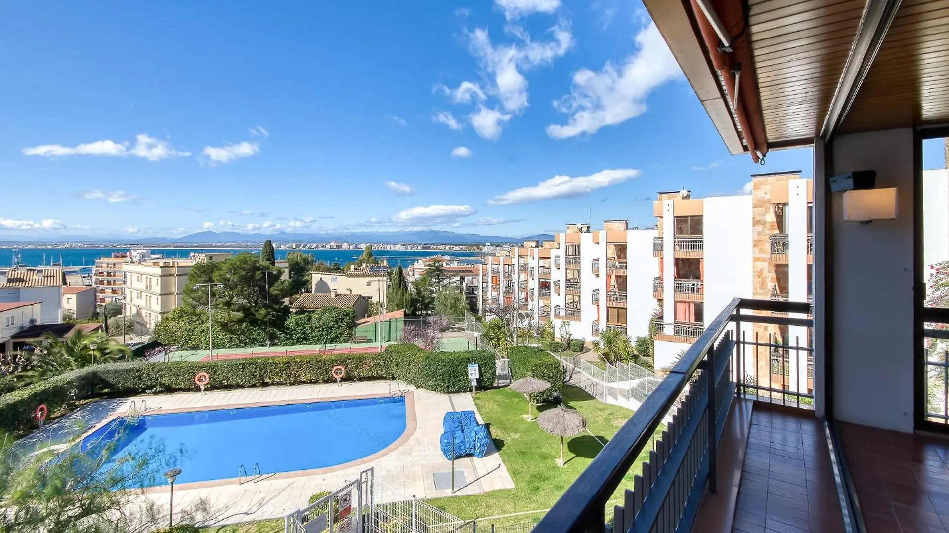 Apartment Can Paramon G 2 2 Roses